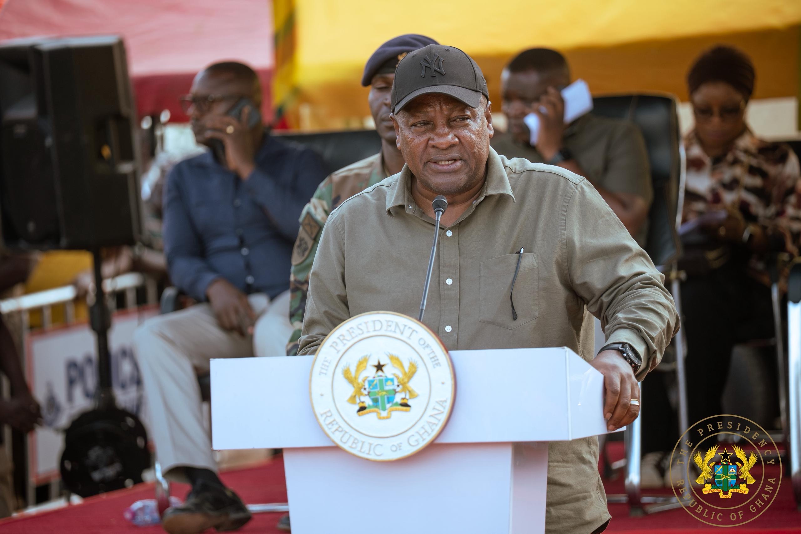 Big Push Program: President John Cuts – Sod For Construction of Sawla-Fufuso Road