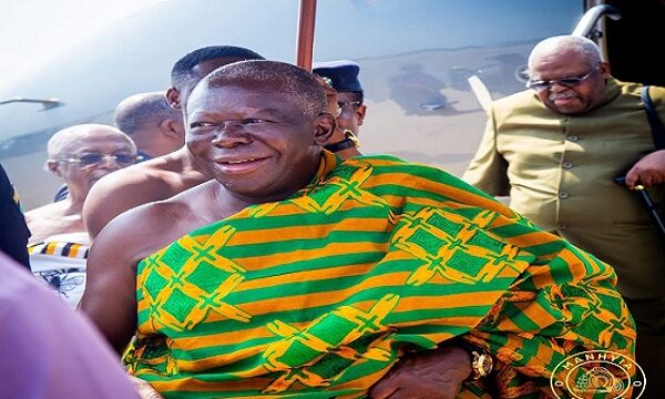 Asantehene Presents Bawku Mediation Report to President Mahama, Paving Way for Lasting Peace