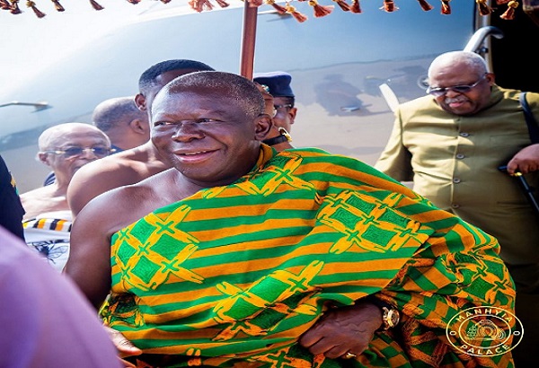 Asantehene Presents Bawku Mediation Report to President Mahama, Paving Way for Lasting Peace