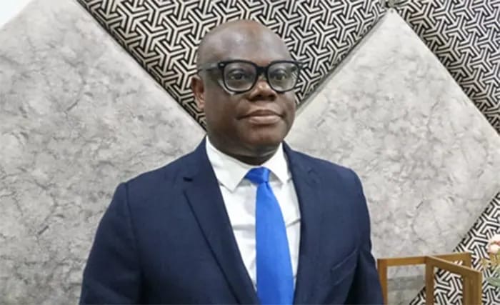 Calls Mount for Removal of BGL Boss