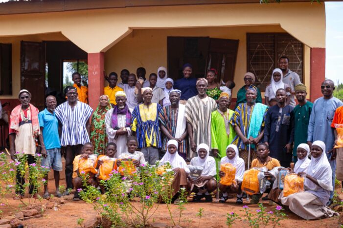 Dr. Sa-ad Iddrisu Donates Sandals, Exercise Books and School Uniforms to NWOGU D/A JHS